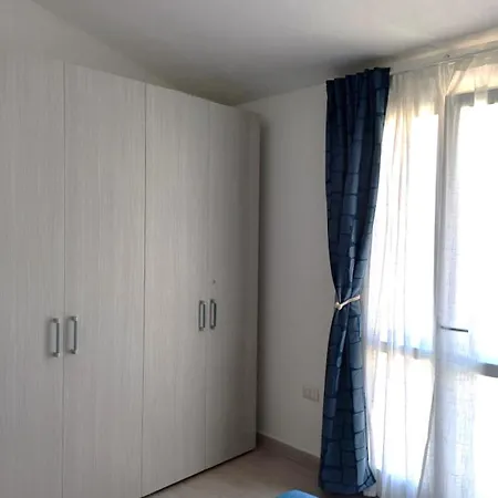 Affittimoderni - Mada43 Daire *